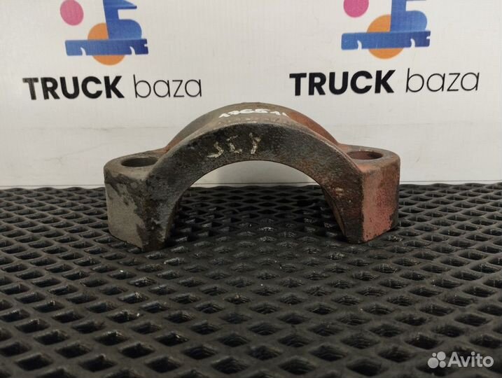 A9423270121 Кронштейн переднего стабилизатора