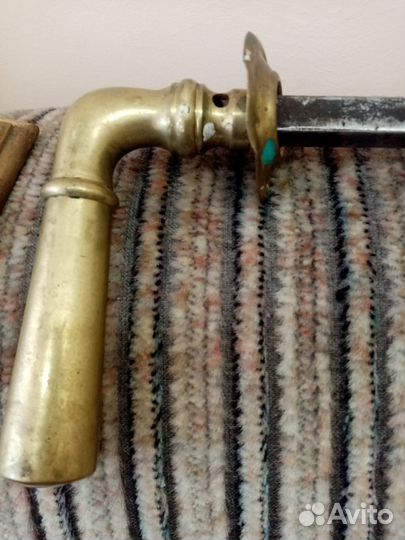 Ручки дверные,мебельные