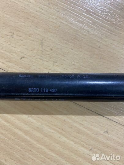 Амортизатор крышки багажника Renault Megane 2