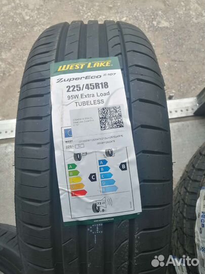 Westlake Zuper Eco Z-107 225/45 R18 95W