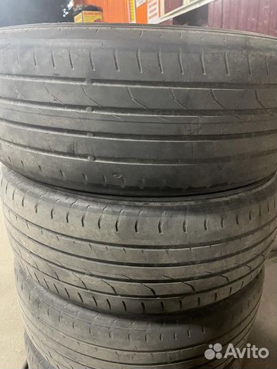 Continental ContiPremiumContact 2 215/55 R17