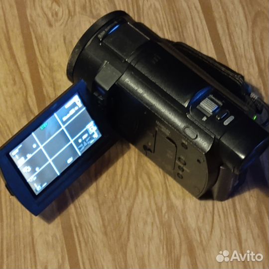 Видеокамера Sony Handycam AX33 4K с матрицей Exmor