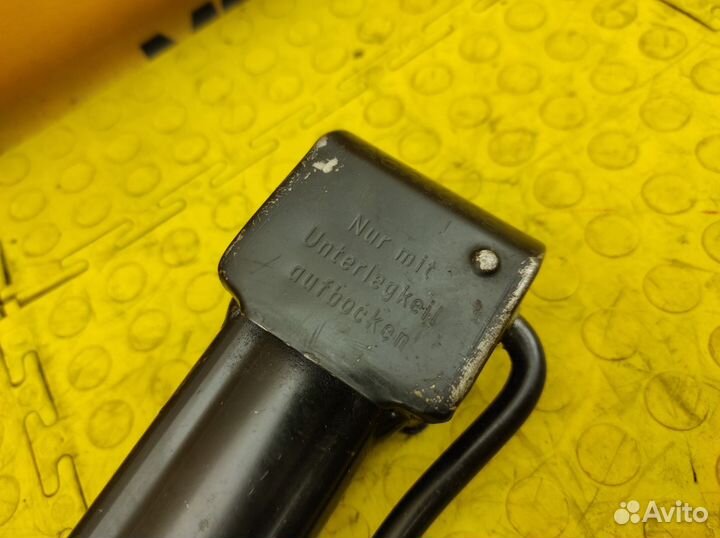 Домкрат Bmw 520I E34 touring M50B20 2.0 1993