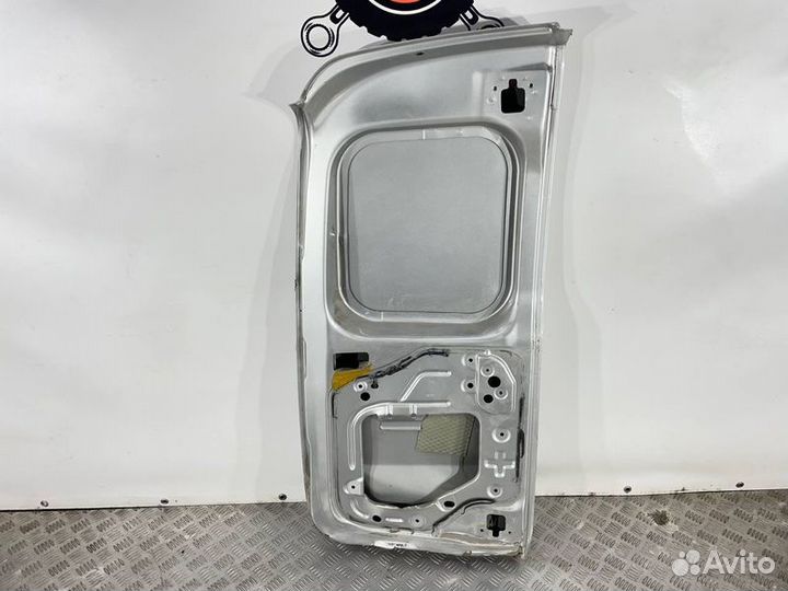 Дверь багажника правая LADA Largus 2010