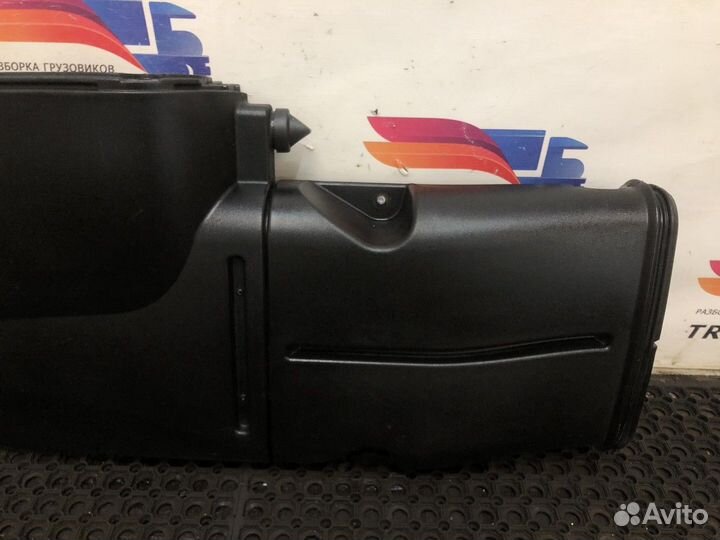 1935598 Воздухозаборник Daf XF106