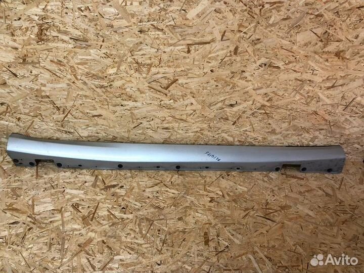 Накладка на порог наружная правая Mercedes Cls