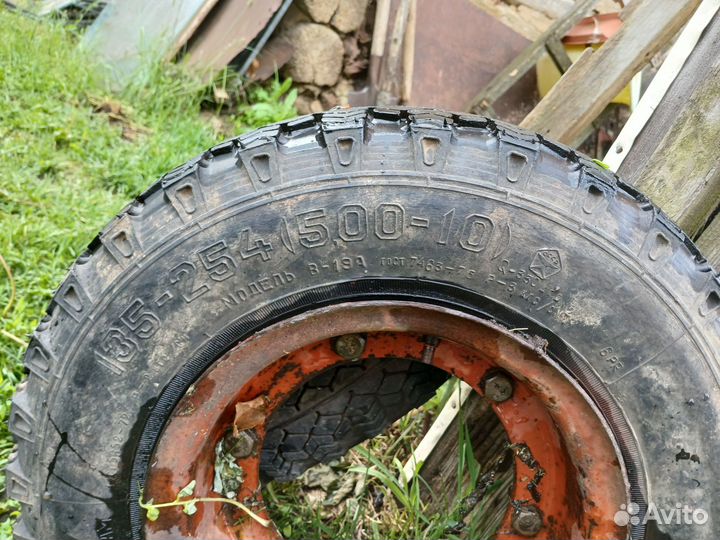 Покрышки на прицеп мотоблока