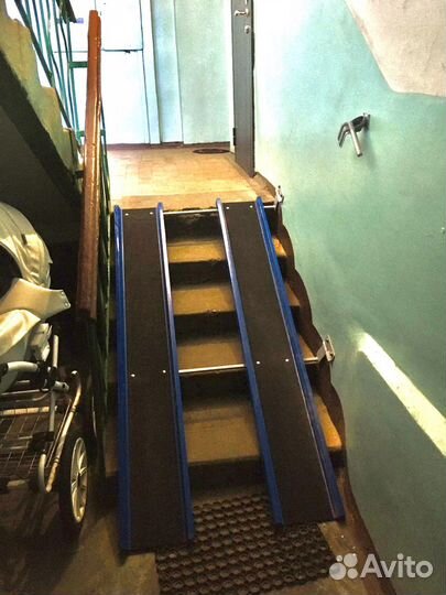 Складной пандус для инвалида