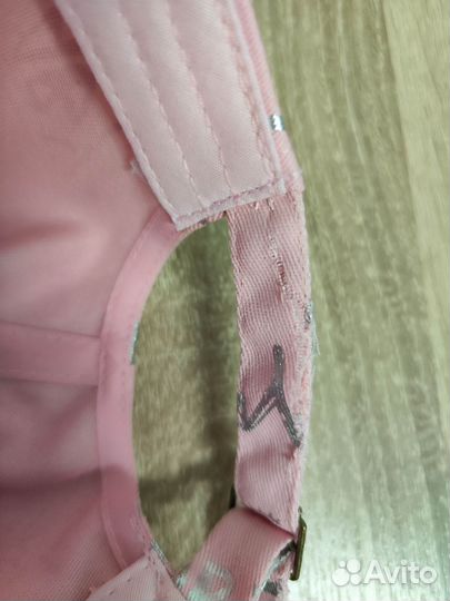 Новая бейсболка (кепка) розовая с надписью