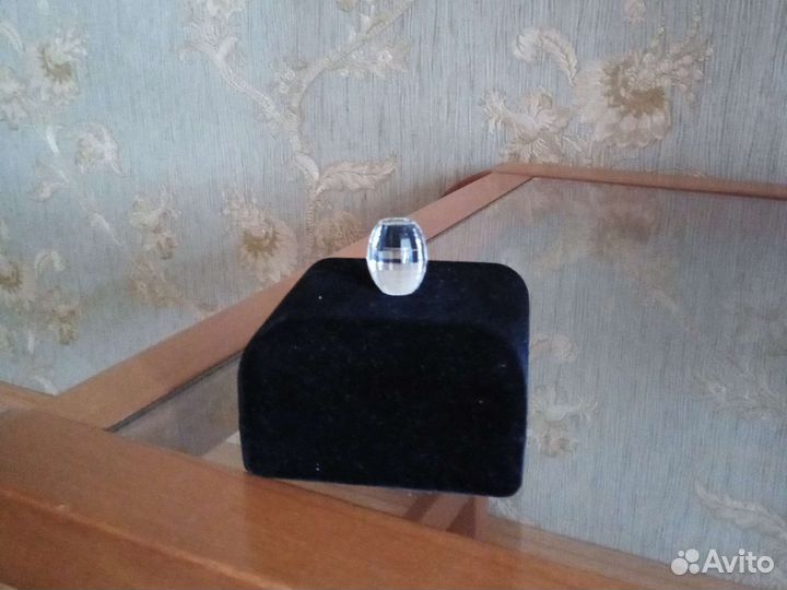 Горный хрусталь камень