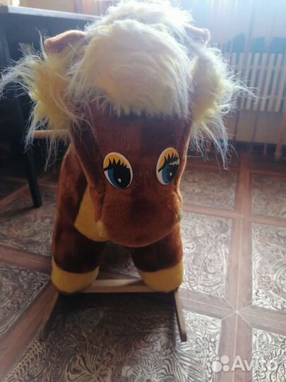 Игрушка качалка лошадь