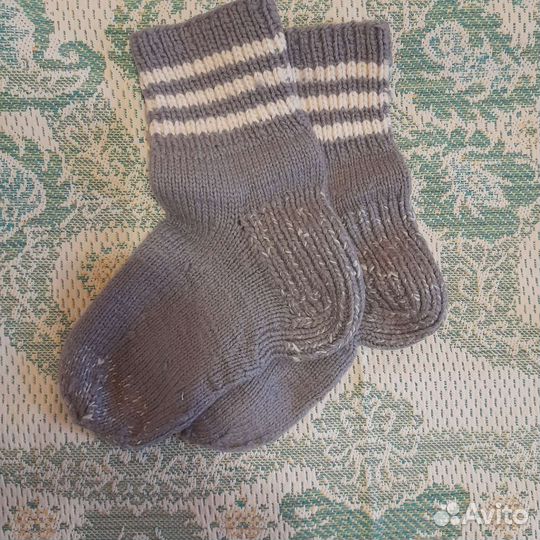 Носки ручной вязки шерстяные