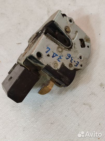 Замок задней левой двери bmw 3 e36