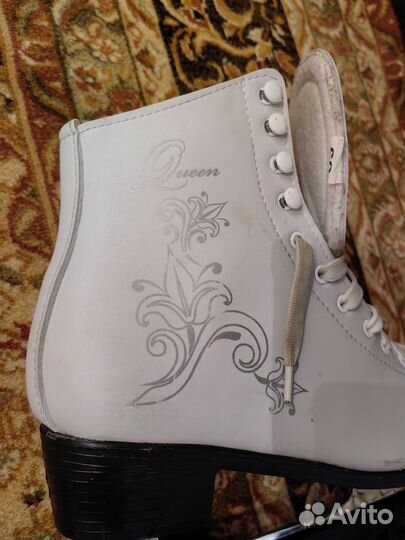 Коньки фигурные женские размер 37-38