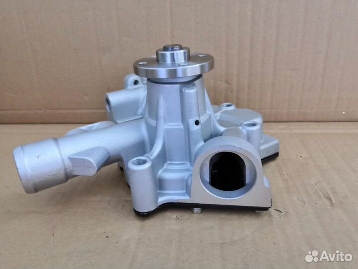 Помпа Komatsu/Yanmar 4D94E/ 4TN94/ 4D92E/ 4D98E/ 4