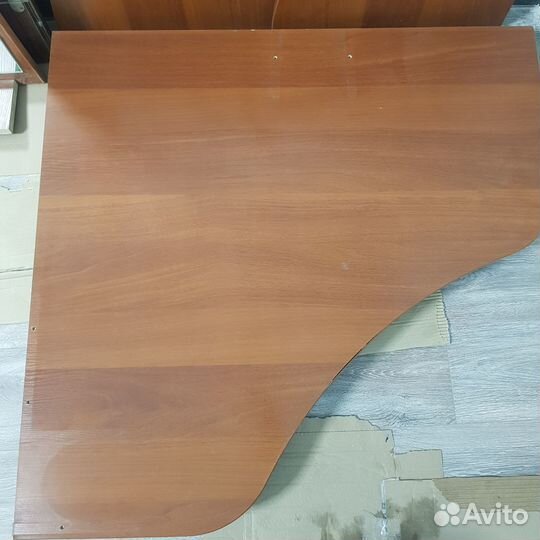 Угловой компьютерный стол бу