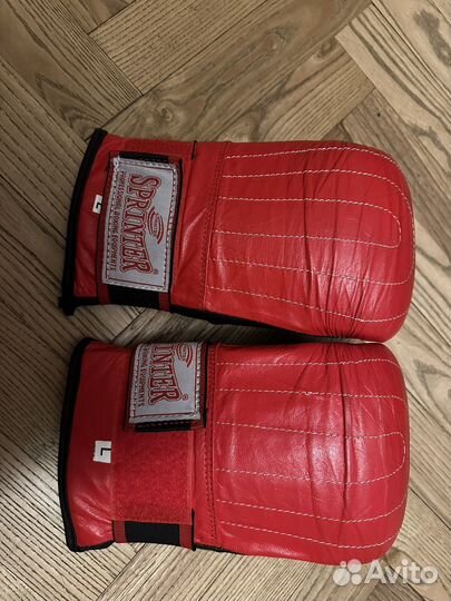 Боксерские перчатки Sprinter, размер L с бинтами