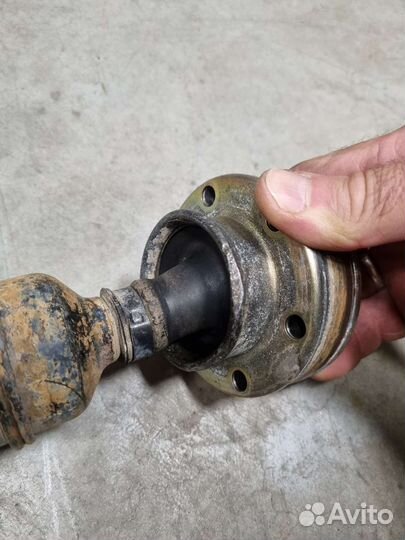 Кардан передний на Сузуки Гранд Витара III