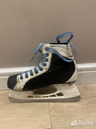 Коньки bauer для хоккея с мячом