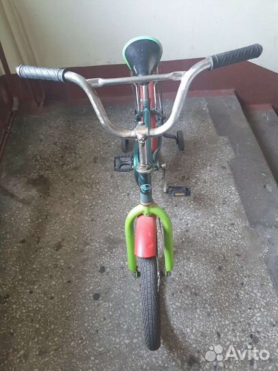 Детский велосипед с ручкой бу