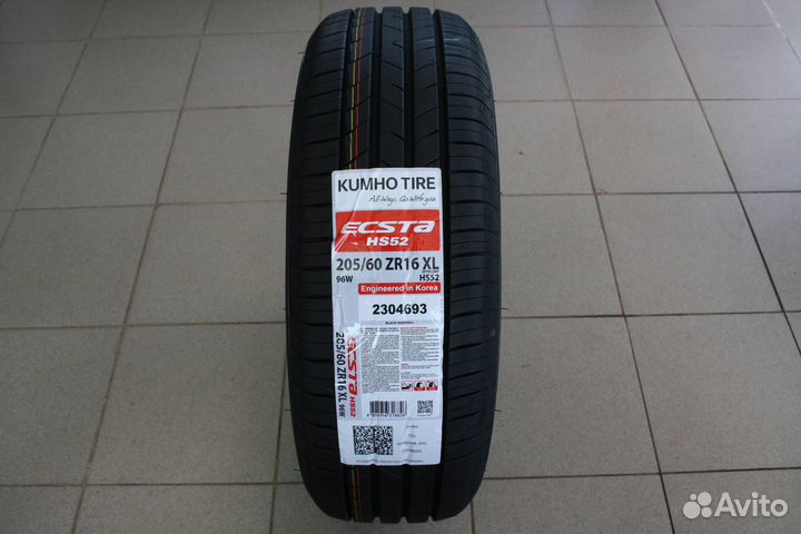 Kumho Ecsta HS52 205/60 R16 96W