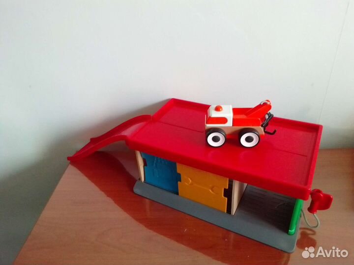 Икея парковка гараж с эвакуатором IKEA