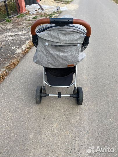 Коляска прогулочная Carrello Pulse