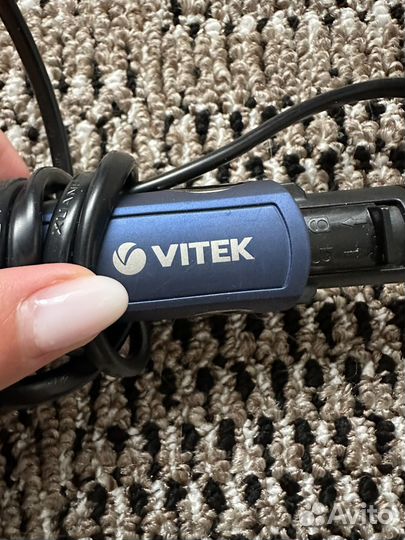 Выпрямитель для волос vitek