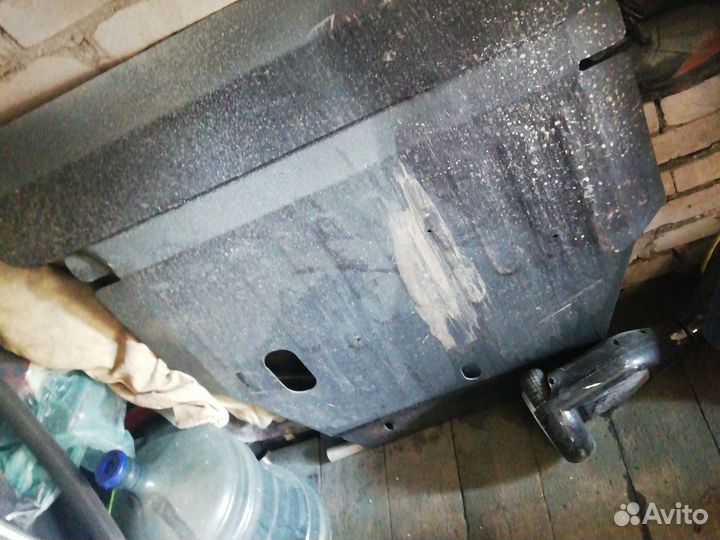 Продам мазда защиту двс