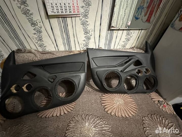 Дверные карты на LADA granta