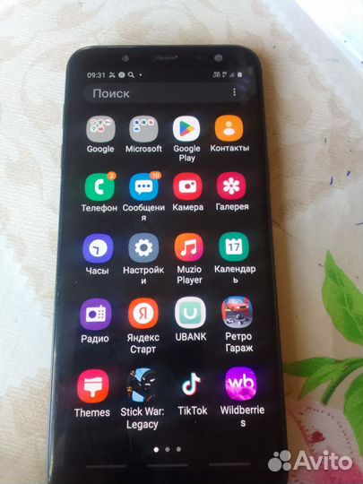 Samsung Galaxy J6 (2018), 2/32 ГБ