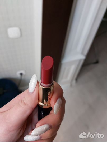 Estee lauder помада 420Colour envy rebellious ros