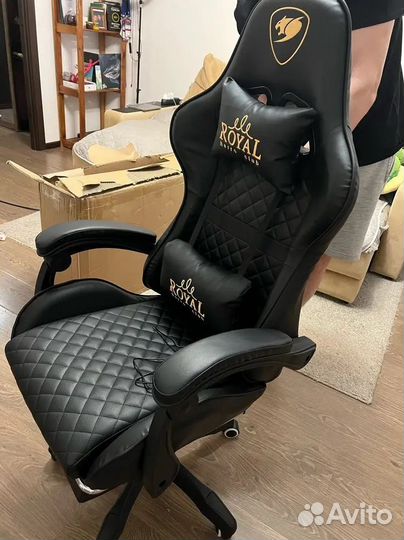 Компьютерное офисное кресло с массажем (новые)