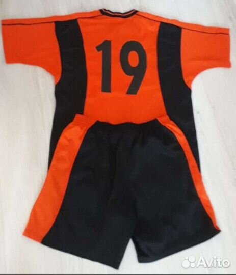 Форма спортивная футбольная баскетбольная