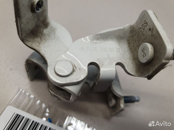 Петля двери багажника левая Mercedes B-klasse W246 2011-2018