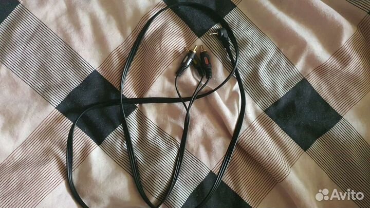 Кабель 4С - 3 RCA на 3.5мм, 1.5м для колонок