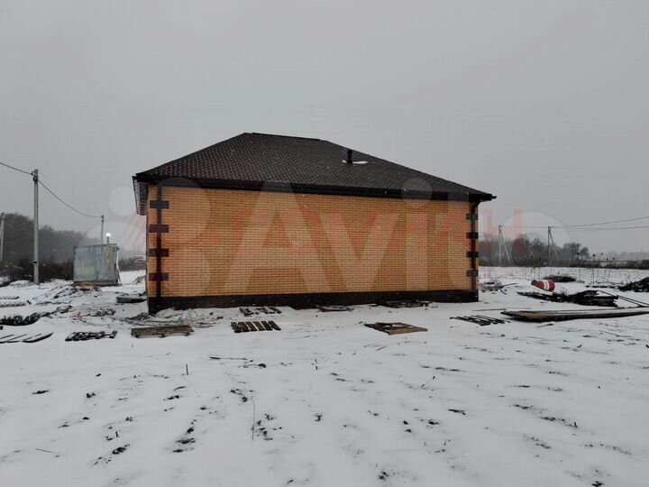 Дом 100 м² на участке 6 сот.