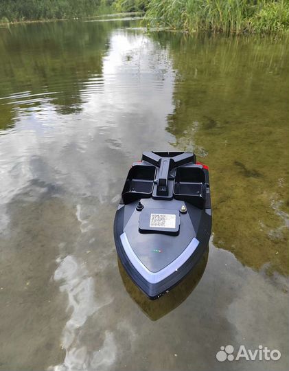 Прикормочный кораблик v020a