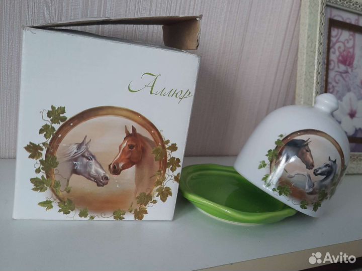 Бокалы,лимонница,графины