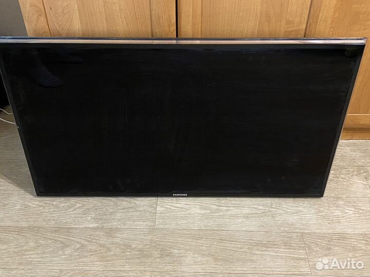 Телевизор samsung UE40d5800VW