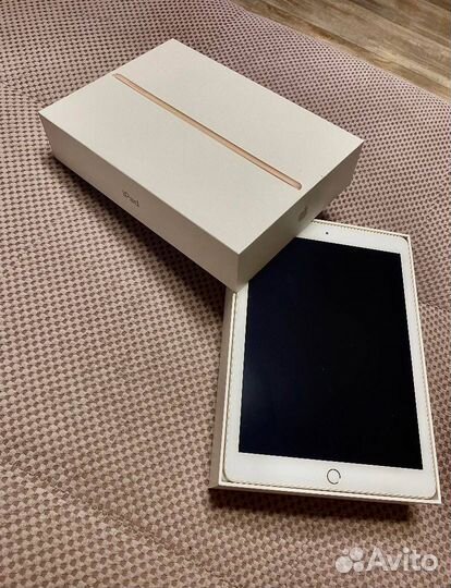 Apple iPad Wi-Fi 128Gb