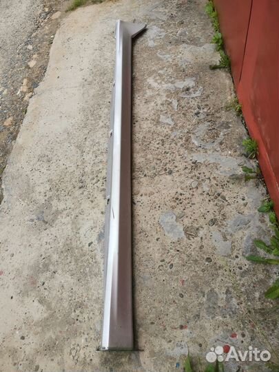 Накладки на пороги Toyota Ipsum ACM