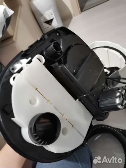 Пылесос Karcher SE6.100 (новый)