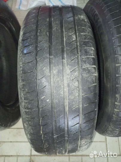Michelin Primacy HP 215/55 R16