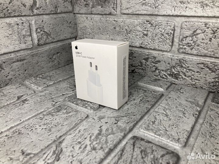 Блок быстрой зарядки Apple 20w