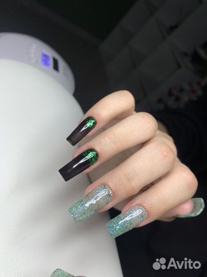 Мастер маникюра