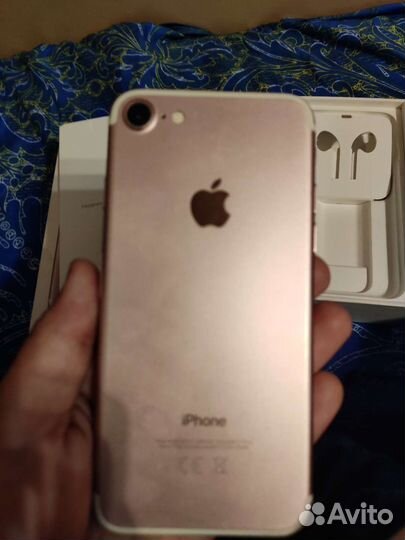 iPhone 7, 32 ГБ