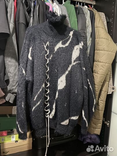 Свитер archive balenciaga type