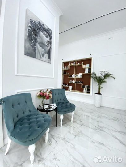 Маникюр Геленджик