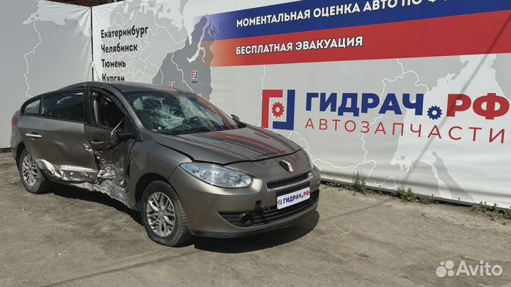 Петля капота правая Renault Fluence 654000016R